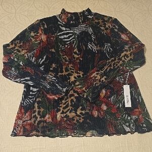 Chicos Beautiful Shimmery Floral Blouse size 2 (12) NWT